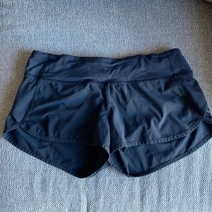 Lululemon Speed Up Low-Rise 2.5” Shorts
